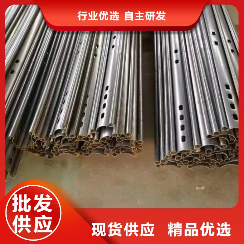 防撞护栏_LED灯光护栏厂家十分靠谱