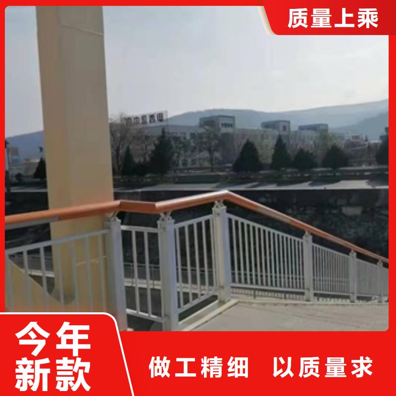 热卖防撞护栏图片-实体厂家