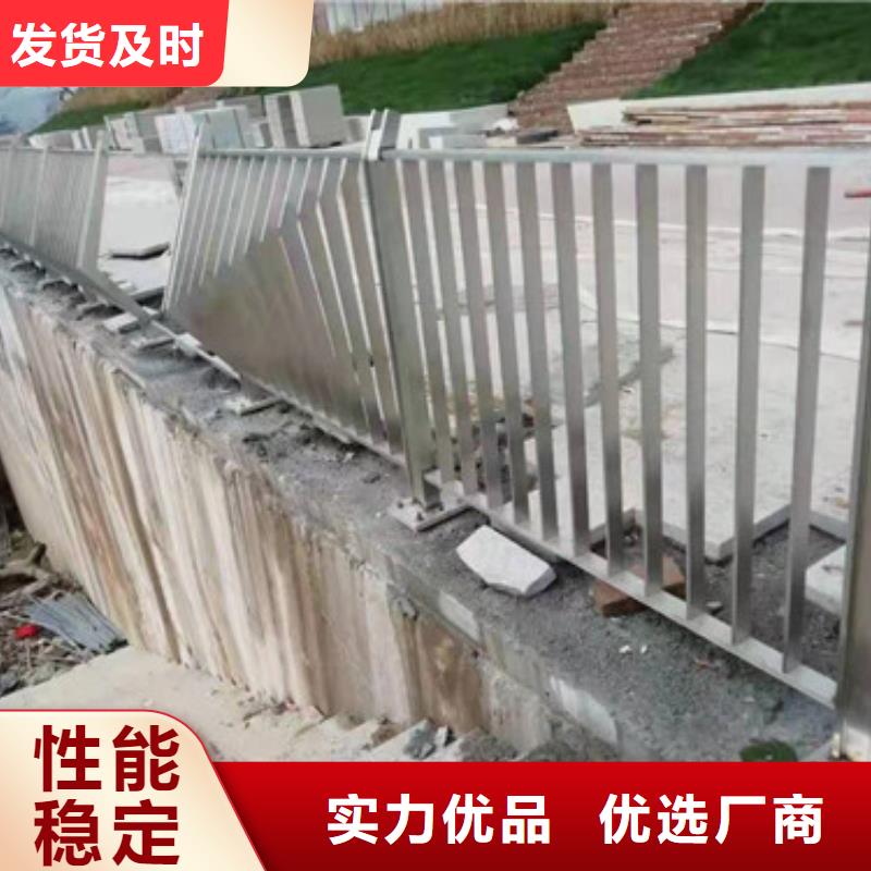 滁州订购河道不锈钢仿木防撞护栏款式可定制