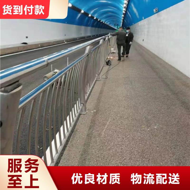 购买智鑫天桥不锈钢灯箱隔离护栏安装快捷 