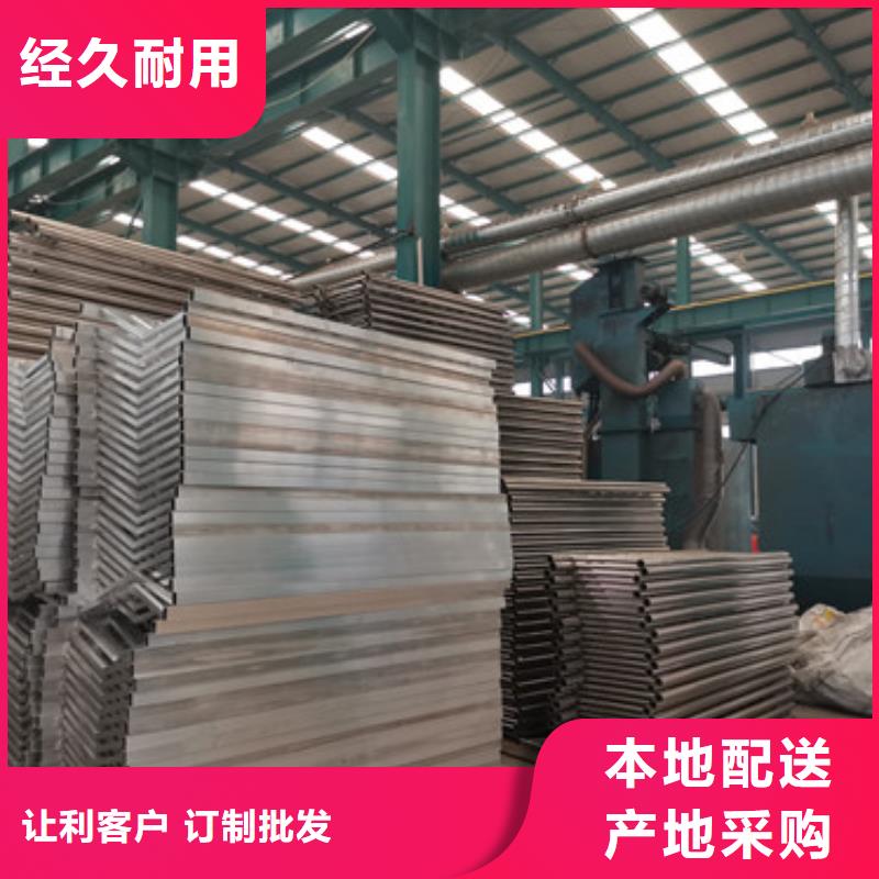 桥上防撞钢护栏厂家款式多样