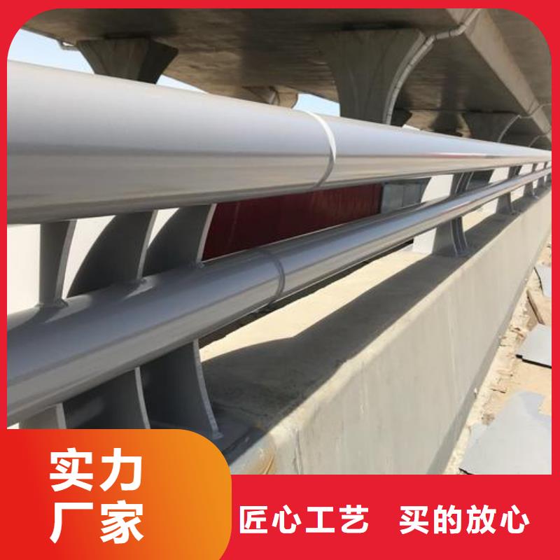 pvc防撞护栏深受客户好评