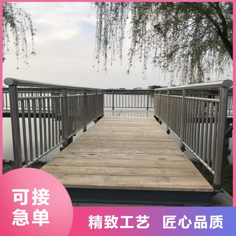 钢丝绳河道护栏制造厂家