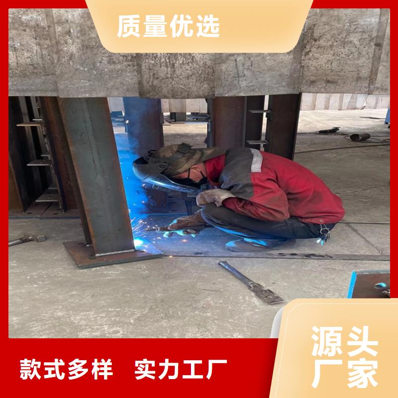 批发桥面防撞栏杆的当地厂家