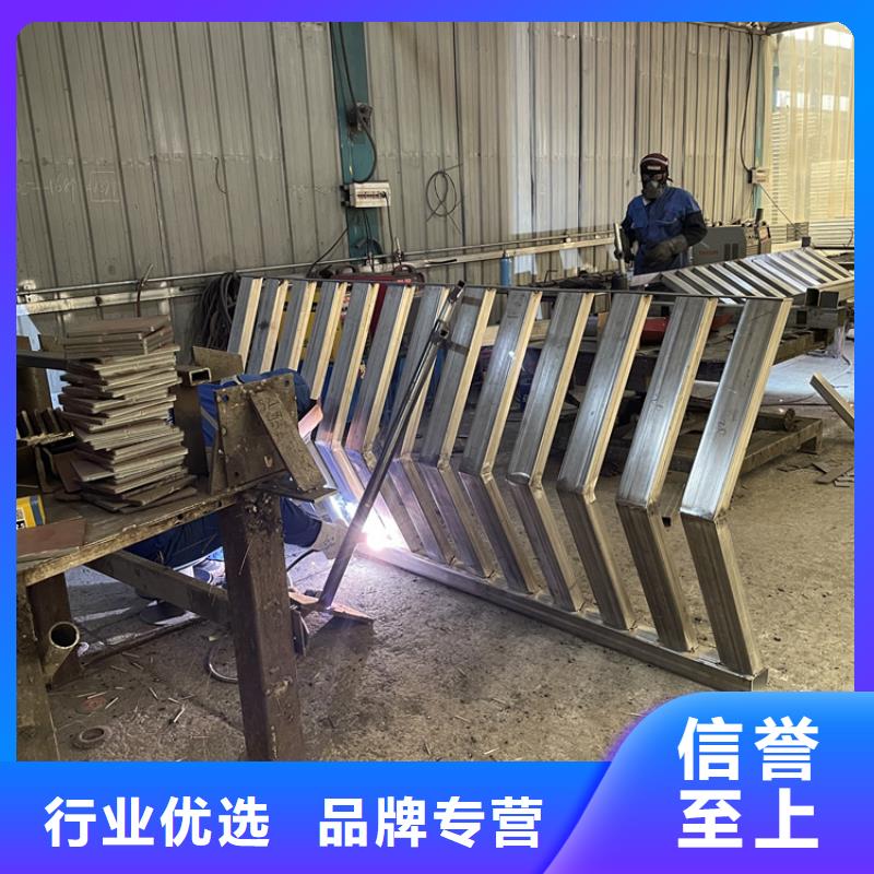 201不锈钢复合管护栏,【河道防护栏杆】质检合格发货