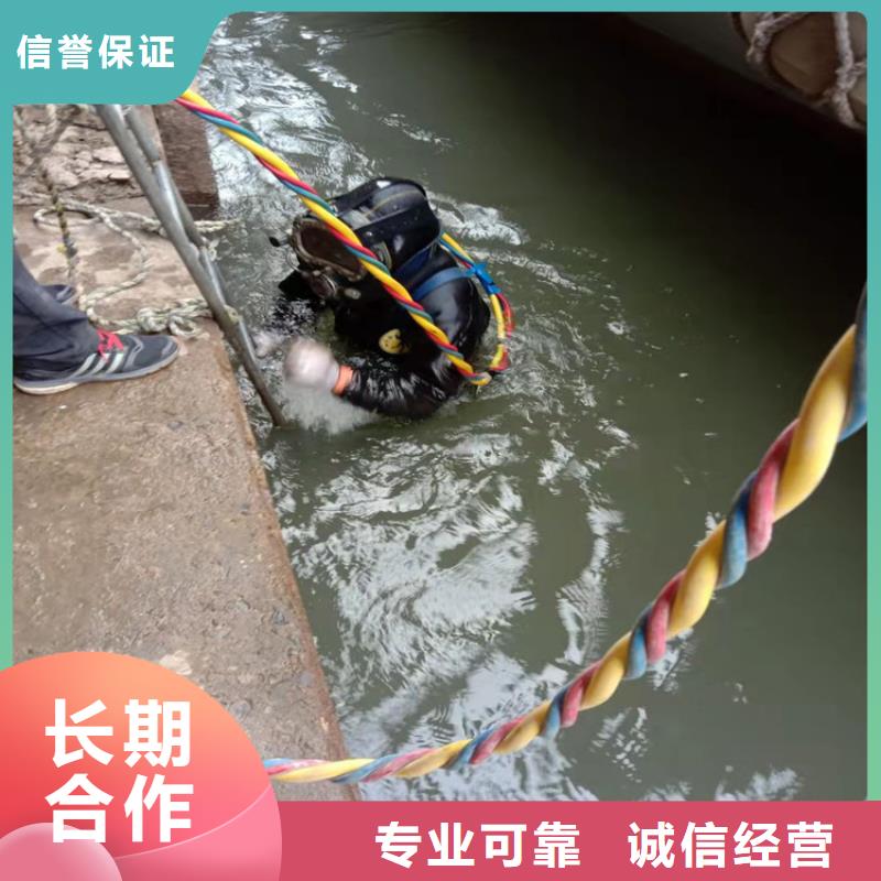 【水上浮吊船】水下管道安装一站式服务