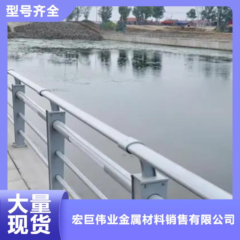 不锈钢复合管隔离护栏多少钱