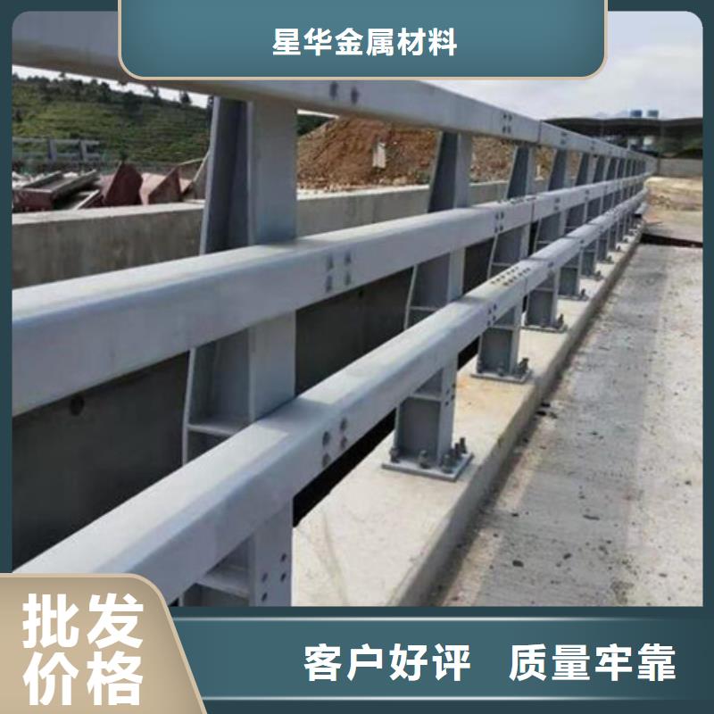 公路防撞护栏价格合理来厂考察