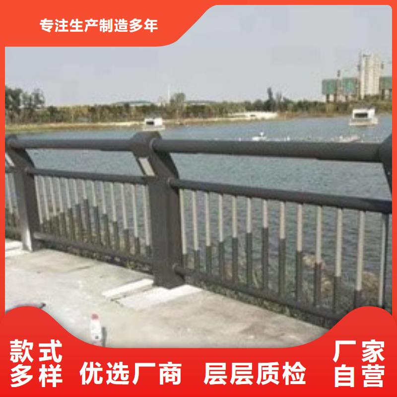 公路防撞护栏质量可靠认真做事